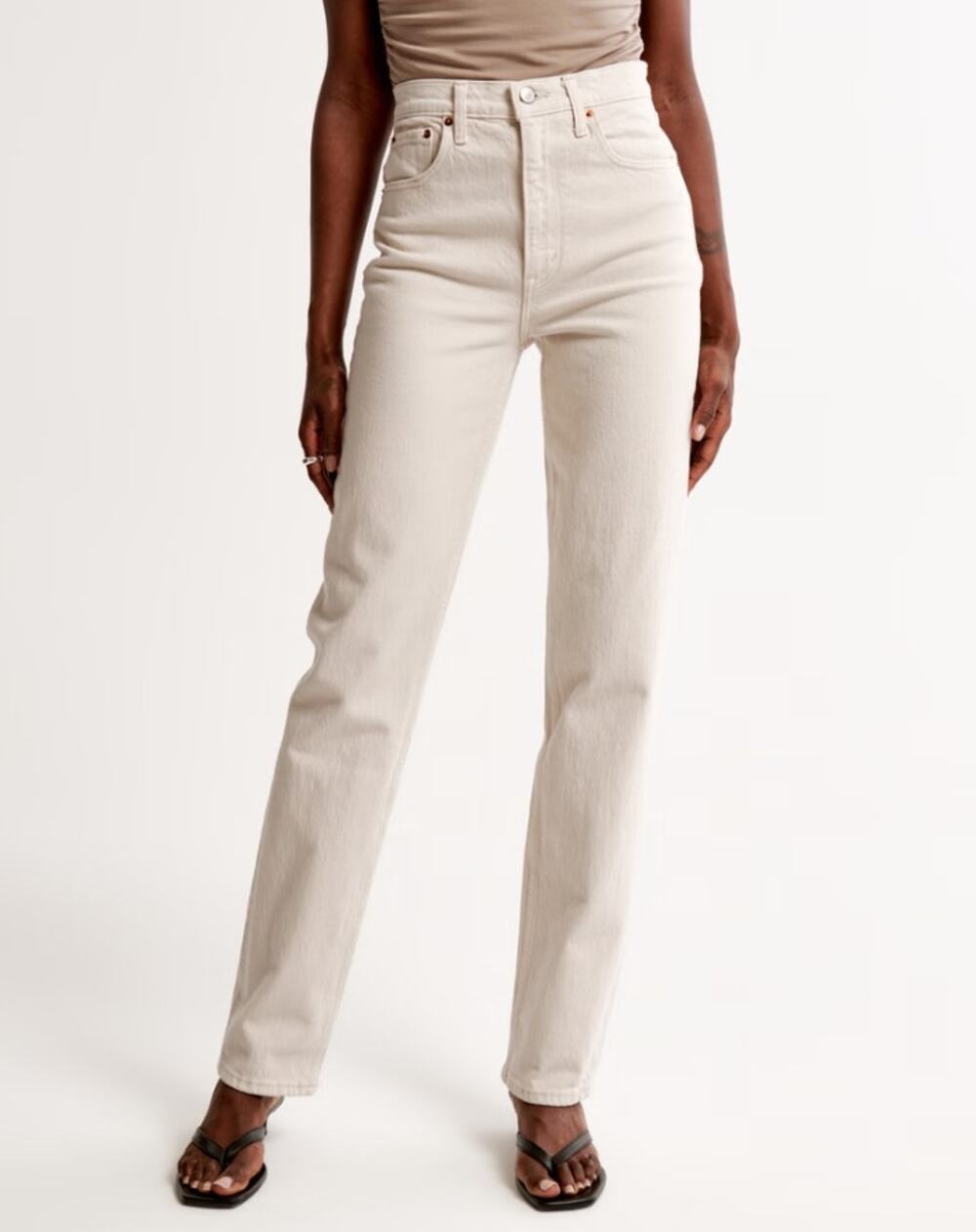 Abercrombie & Fitch 90s Straight Ultra High Rise Cream Jeans Women 31 / 12 Short